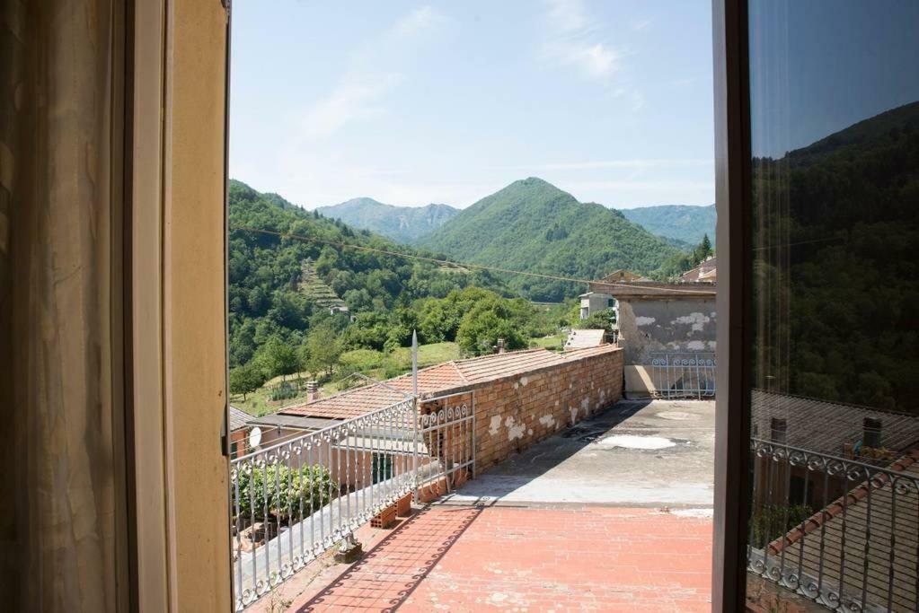Casa Della Posta Appartement Borzonasca Buitenkant foto