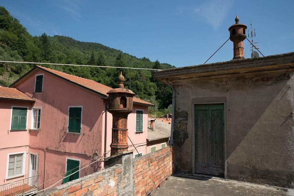 Casa Della Posta Appartement Borzonasca Buitenkant foto
